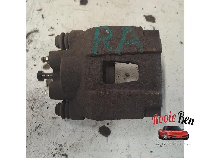 Gebrauchte Bremszange rechts hinten Jeep Cherokee/Liberty (KJ) 2.4 16V Preis € 50,00 Margenregelung angeboten von Rooie Ben autodemontage