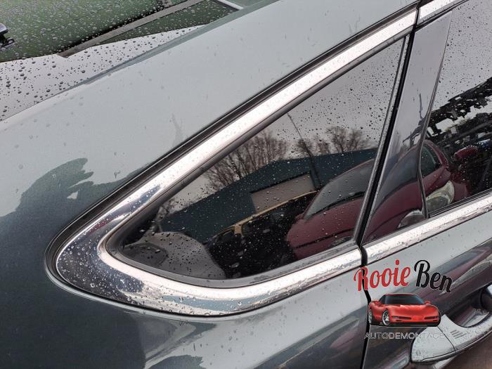 Usados Ventanilla triangular derecha detrás Ford Mondeo V 1.5 EcoBoost 16V Precio € 50,00 Norma de margen ofrecido por Rooie Ben autodemontage