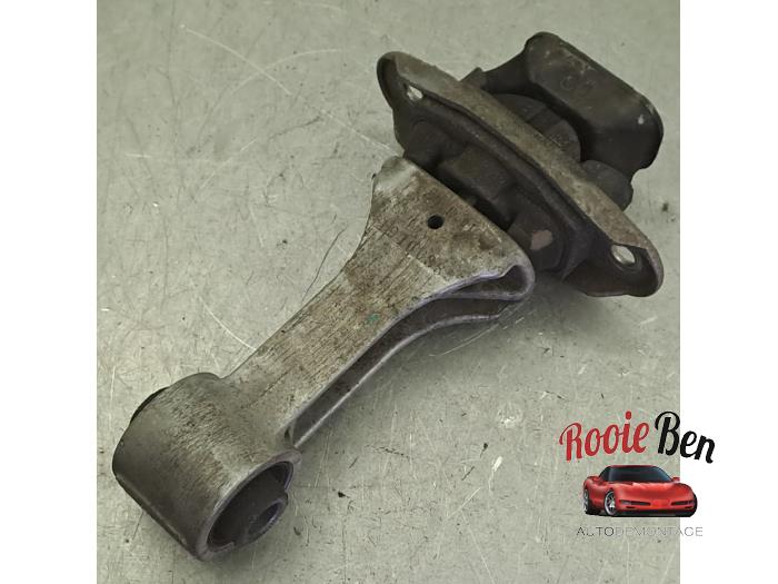Used Engine mount Kia Xceed 1.0 T-GDi 12V Price € 25,00 Margin scheme offered by Rooie Ben autodemontage