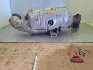 Katalysator van een Citroën C4 Cactus (0B/0P) 1.6 Blue Hdi 100 2015