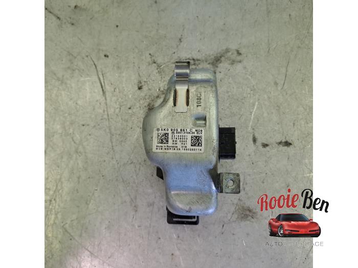 Używane Immobilizer Audi Q3 (8UB/8UG) 2.0 16V TFSI Quattro Cena na żądanie oferowane przez Rooie Ben autodemontage
