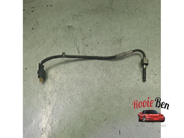 Usagé Sensor température d’échappement Mercedes GLE (W166) 350d 3.0 V6 24V BlueTEC 4-Matic Prix € 25,00 Règlement à la marge proposé par Rooie Ben autodemontage