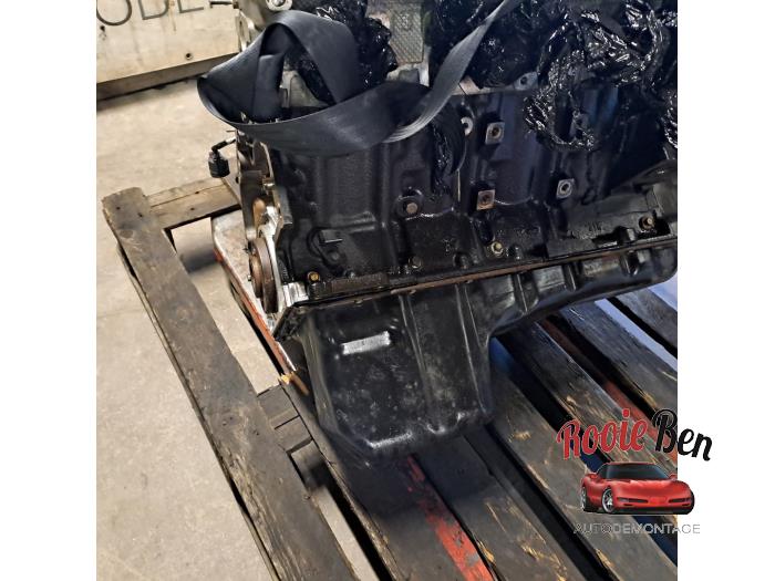 Engine from a RAM 1500 Crew Cab (DS) 5.7 Hemi V8 4x4 2023