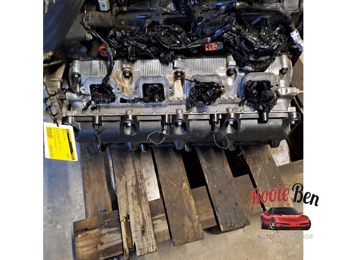 Engine from a RAM 1500 Crew Cab (DS) 5.7 Hemi V8 4x4 2023