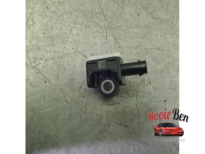 Begagnade Airbagsensor Dodge 1500 Crew Cab (DS) 5.7 Hemi V8 4x4 Pris € 20,00 Marginaltabell erbjuds av Rooie Ben autodemontage