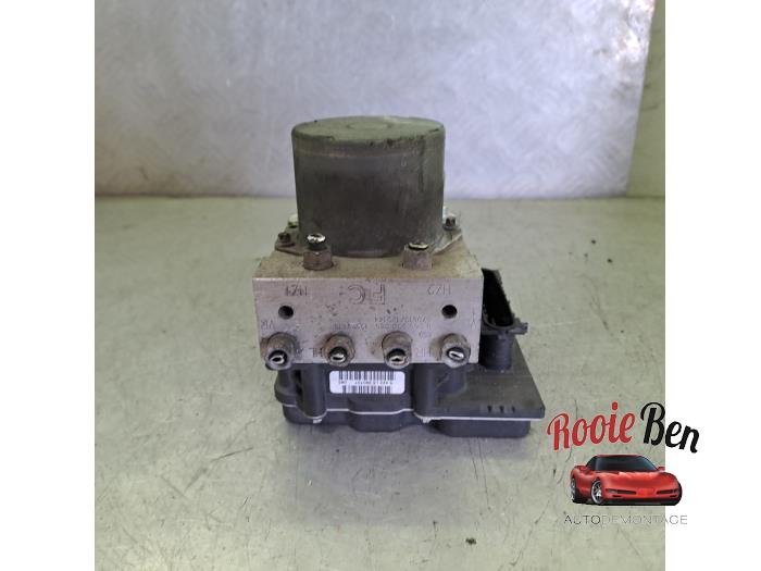 Gebrauchte ABS Pumpe Opel Corsa D 1.2 16V Preis € 150,00 Margenregelung angeboten von Rooie Ben autodemontage