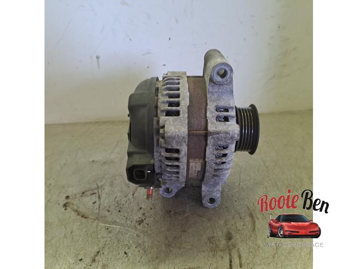 Dynamo van een Chevrolet HHR 2.4 16V 2007