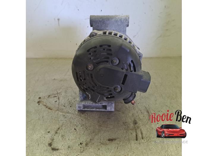 Dynamo van een Chevrolet HHR 2.4 16V 2007