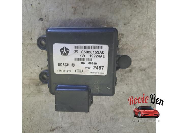 Usagé Module PDC Dodge Grand Caravan 4.0 Prix € 50,00 Règlement à la marge proposé par Rooie Ben autodemontage