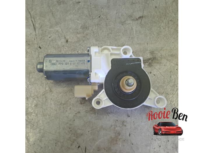 Usados Motor de ventanilla de puerta Dodge Grand Caravan 4.0 Precio € 20,00 Norma de margen ofrecido por Rooie Ben autodemontage