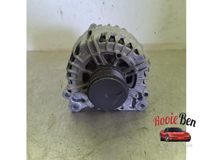 Begagnade Dynamo Volkswagen Sharan (7N) 2.0 TDI 16V Pris € 100,00 Marginaltabell erbjuds av Rooie Ben autodemontage