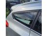 Ford Focus 4 Wagon 1.0 Ti-VCT EcoBoost 12V 125 Custode arrière droit