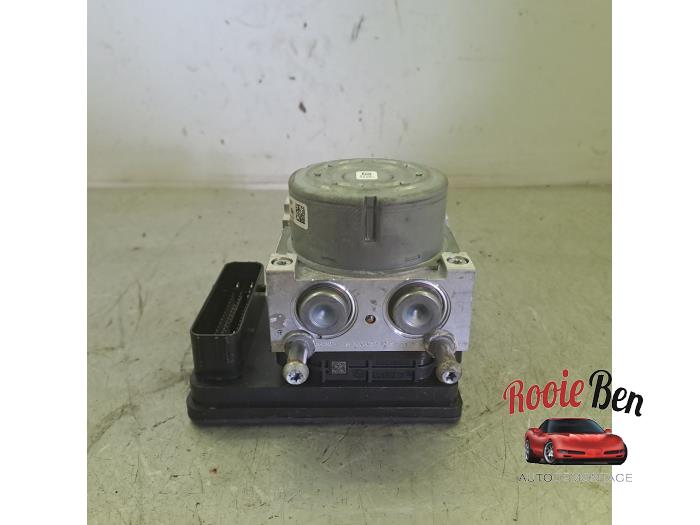 Begagnade ABS-pump Ford Focus 4 Wagon 1.0 Ti-VCT EcoBoost 12V 125 Pris € 250,00 Marginaltabell erbjuds av Rooie Ben autodemontage