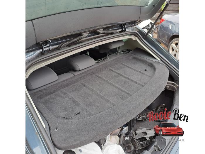 Używane Pólka tylna Seat Leon (KLB) 1.0 TSI 12V Cena € 150,00 Procedura marży oferowane przez Rooie Ben autodemontage