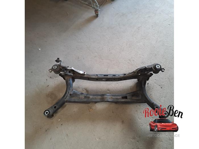 Used Subframe Volkswagen Passat Variant (3G5) 1.6 TDI 16V Price on request offered by Rooie Ben autodemontage
