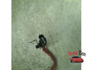 Sonde lambda d'un Renault Megane III Grandtour (KZ) 2.0 16V TCe 180 2011