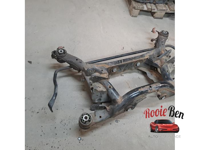 Used Subframe Landrover Discovery Sport (LC) 2.0 TD4 150 16V Price € 200,00 Margin scheme offered by Rooie Ben autodemontage