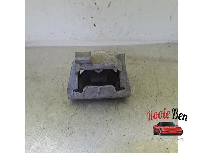 Used Engine mount Volkswagen Tiguan (5N1/2) 1.4 TSI 16V 4Motion Price € 20,00 Margin scheme offered by Rooie Ben autodemontage