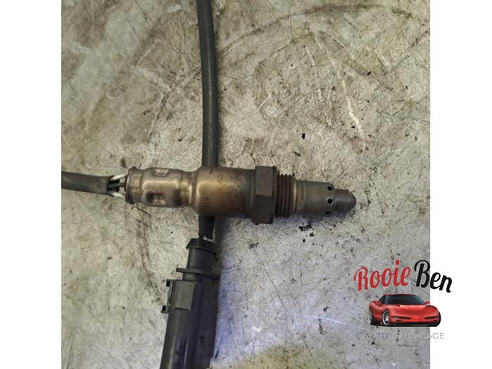 Lambda probe from a Volkswagen Polo VI (AW1) 1.0 MPI 12V 2019