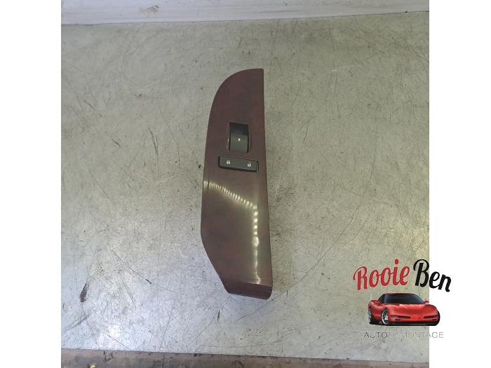 Usados Interruptor de ventanilla eléctrica Cadillac Escalade 6.2 V8 4x4 Precio € 50,00 Norma de margen ofrecido por Rooie Ben autodemontage