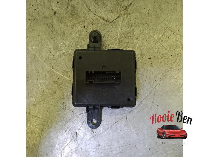 Używane Modul keyless vehicle Seat Leon (KLB) 1.0 TSI 12V Cena € 50,00 Procedura marży oferowane przez Rooie Ben autodemontage