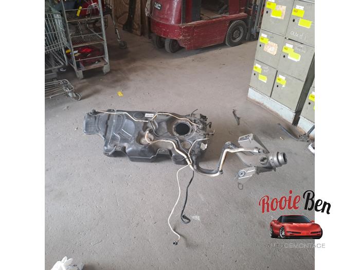 Używane Zbiornik Audi Q2 (GAB/GAG) 1.5 35 TFSI 16V Cena € 150,00 Procedura marży oferowane przez Rooie Ben autodemontage