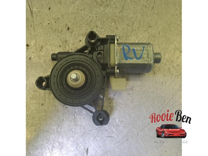 Usados Motor de ventanilla de puerta Audi Q2 (GAB/GAG) 1.5 35 TFSI 16V Precio € 14,00 Norma de margen ofrecido por Rooie Ben autodemontage