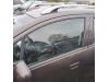 Chevrolet Spark (M300) 1.0 16V Bifuel Vitre avant gauche