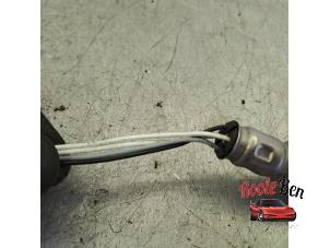 Sonde lambda d'un Chevrolet Spark (M300) 1.0 16V Bifuel 2011
