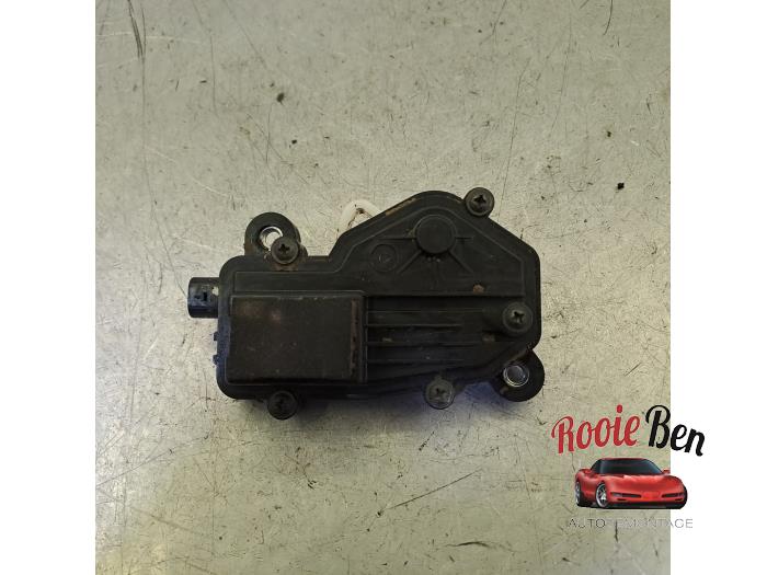 Usagé Divers Chevrolet Silverado 1500 Standard Cab 5.3 V8 2500 4x4 Crew Cab Prix sur demande proposé par Rooie Ben autodemontage