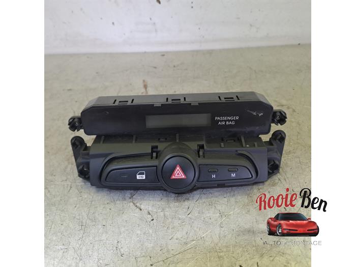 Begagnade Innerdisplay Hyundai iX20 (JC) 1.4i 16V Pris € 25,00 Marginaltabell erbjuds av Rooie Ben autodemontage