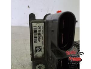 Stromverteiler van een BMW 1 serie (F20) 116d 1.6 16V Efficient Dynamics 2014