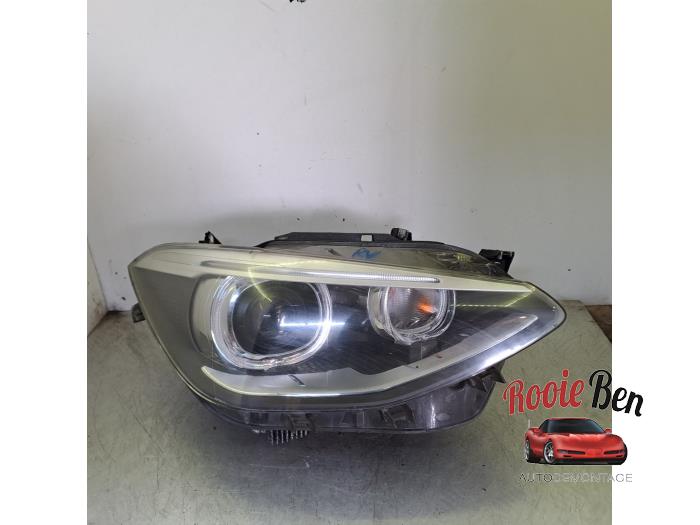 Używane Reflektor prawy BMW 1 serie (F20) 116d 1.6 16V Efficient Dynamics Cena na żądanie oferowane przez Rooie Ben autodemontage