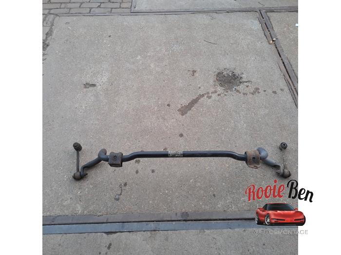 Używane Stabilizator przód Dodge Nitro 3.7 STX V6 4x4 Autom. Cena € 25,00 Procedura marży oferowane przez Rooie Ben autodemontage
