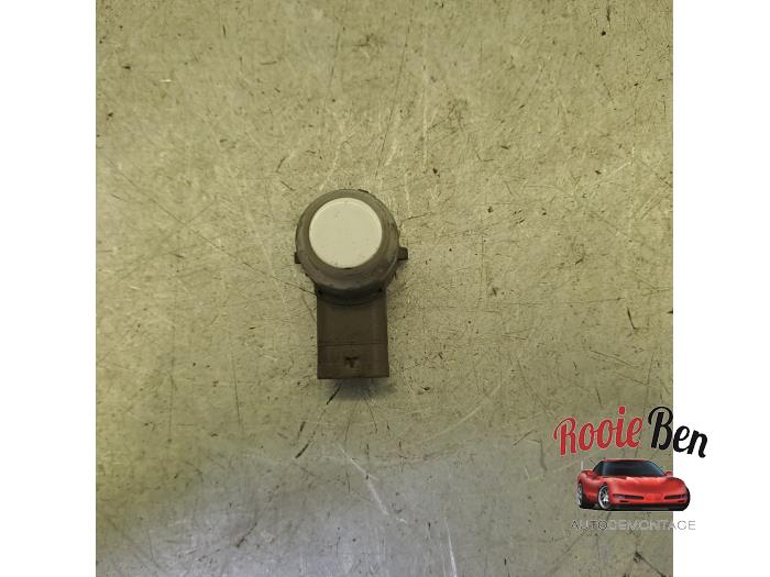 Usados Sensor PDC Ford Transit Connect (PJ2) 1.5 EcoBlue Precio € 25,00 Norma de margen ofrecido por Rooie Ben autodemontage