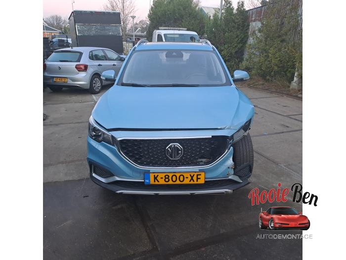 Używane Reflektor prawy MG ZS EV 45 kWh Cena na żądanie oferowane przez Rooie Ben autodemontage