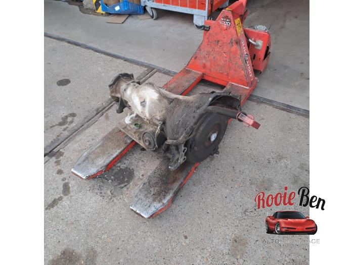 Getriebe van een Chevrolet K-Serie 4x4 5.7 V8 TBI K107 1995