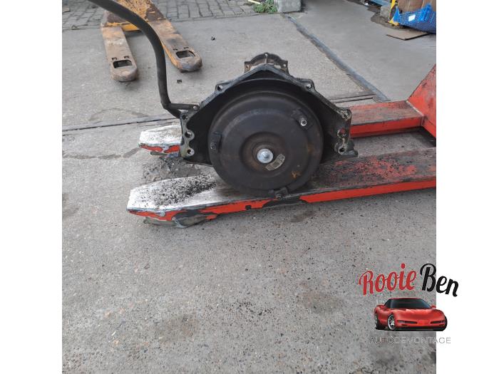 Getriebe van een Chevrolet K-Serie 4x4 5.7 V8 TBI K107 1995