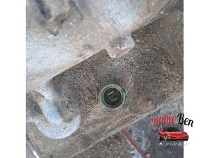 Getriebe van een Chevrolet K-Serie 4x4 5.7 V8 TBI K107 1995