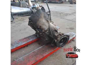 Getriebe van een Chevrolet K-Serie 4x4 5.7 V8 TBI K107 1995
