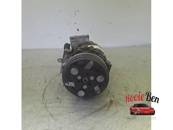 Usagé Compresseur de clim Fiat Doblo Cargo (263) 1.3 MJ 16V DPF Euro 5 Prix € 30,00 Règlement à la marge proposé par Rooie Ben autodemontage