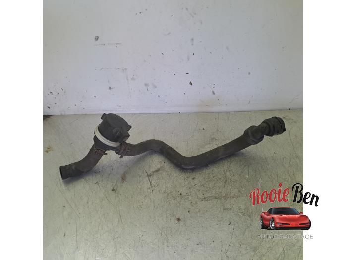 Begagnade Extra vattenpump Opel Insignia 1.4 Turbo 16V Ecotec Pris € 25,00 Marginaltabell erbjuds av Rooie Ben autodemontage