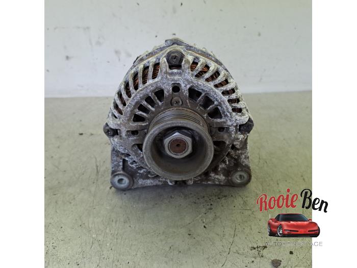 Gebrauchte Dynamo Nissan Qashqai (J10) 1.6 16V Preis € 30,00 Margenregelung angeboten von Rooie Ben autodemontage