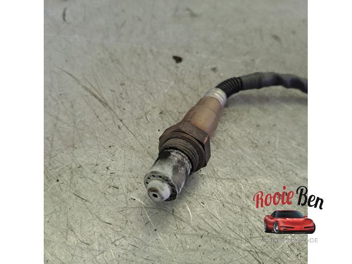 Sonde lambda d'un Peugeot 308 SW (L4/L9/LC/LJ/LR) 1.2 12V e-THP PureTech 110 2020