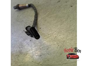 Sonde lambda d'un Peugeot 308 SW (L4/L9/LC/LJ/LR) 1.2 12V e-THP PureTech 110 2020