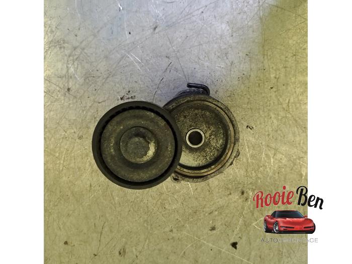 Usados Rodillo tensor correa múltiple Peugeot 308 SW (L4/L9/LC/LJ/LR) 1.2 12V e-THP PureTech 110 Precio € 20,00 Norma de margen ofrecido por Rooie Ben autodemontage