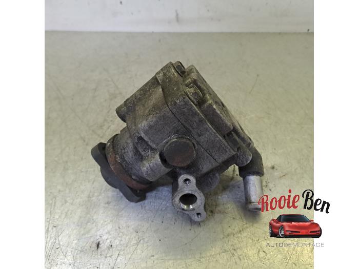 Begagnade Servostyrningspump Volkswagen Transporter T5 2.0 TDI DRF Pris € 50,00 Marginaltabell erbjuds av Rooie Ben autodemontage