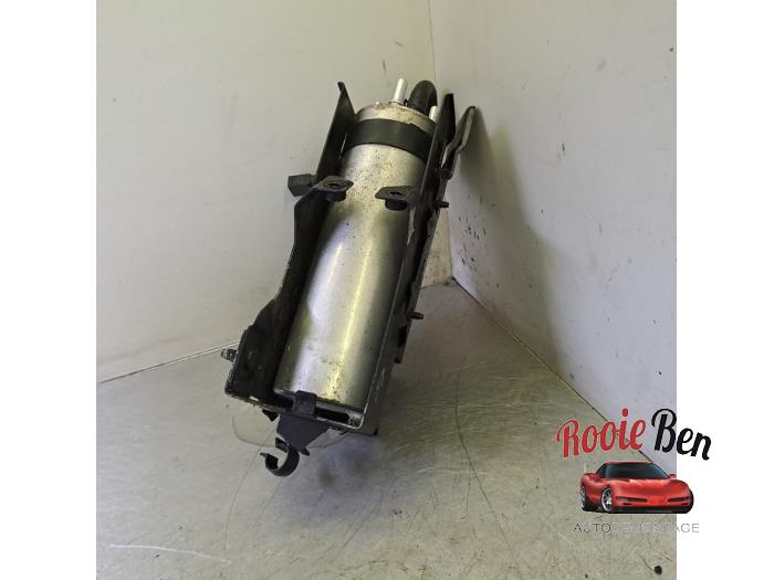Usagé Filtre carburant Volkswagen Transporter T5 2.0 TDI DRF Prix € 50,00 Règlement à la marge proposé par Rooie Ben autodemontage