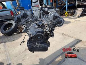 Motor van een Mercedes-Benz ML II (164/4JG) 3.5 350 4-Matic V6 24V 2005