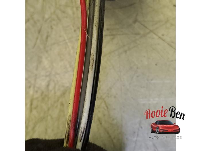 Lambda probe from a Audi Q3 (8UB/8UG) 2.0 TDI 16V 140 2013